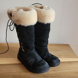 UGG Australia Boots Size 6 Black Suede Shearling Winter